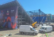Eurovolley, operai al lavoro sotto il sole per l’Arena del Plebiscito ma Italia-Svezia va verso Eboli