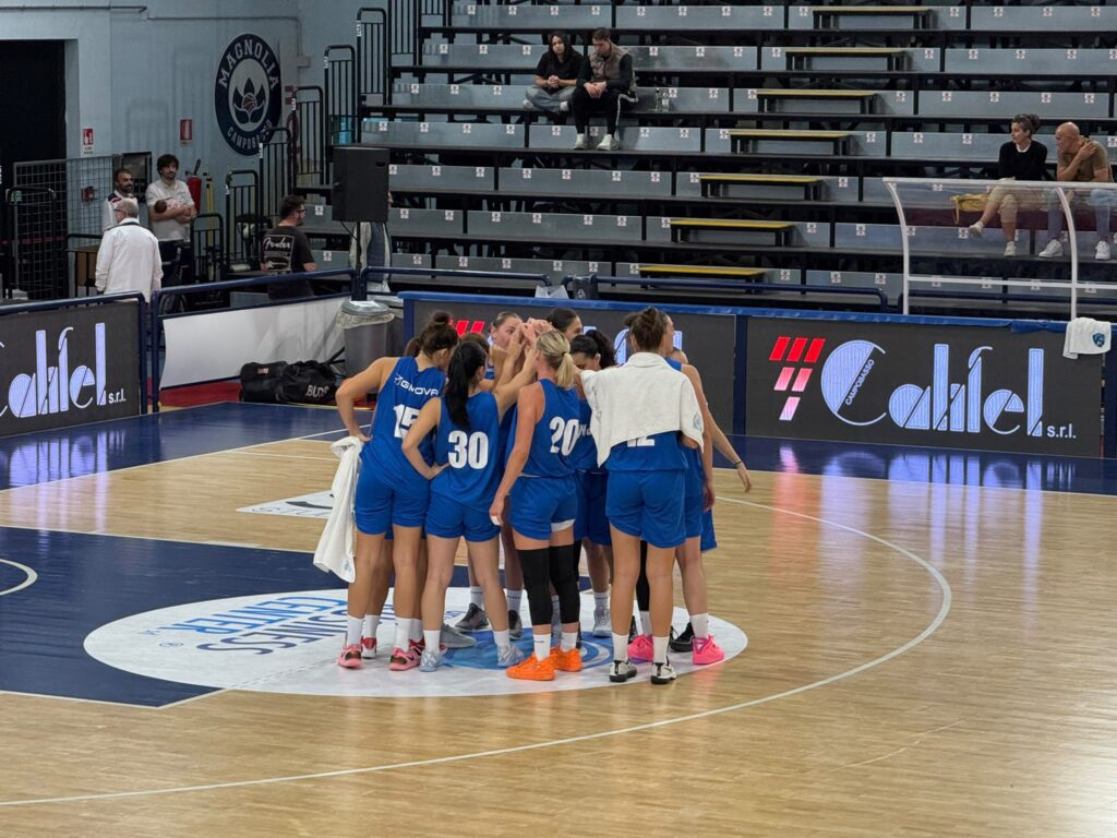 Napoli Women, Roseto passa 72-64: la risposta arriva nel terzo quarto