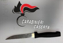 Minaccia la madre con un coltello a Marcianise, il 32enne avrebbe preteso del denaro: arrestato Coltello