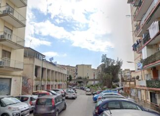Colpi di pistola fanno tremare Fuorigrotta: ‘stesa’ in via Cupa Canzanella Vecchia
