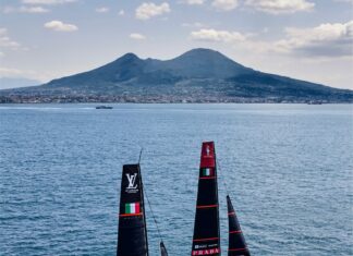 America’s Cup, ultimo summit per la sicurezza del primo test: settimana prossima le regate preliminari Luna Rossa nel Golfo di Napoli