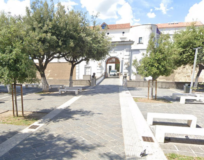 piazza castello acerra