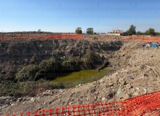 Fosse colme di liquami verdastri e una discarica di 20mila metri quadrati, ecco il disastro scoperto a Casal di Principe La discarica a Casal di Principe