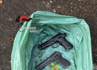 Casoria, i carabinieri sequestrano 3 pistole a salve, Sarebbero state utilizzate per rapine