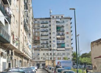 Un 14enne accoltellato alle gambe a Vico Mercato: trasportato all’ospedale Vico Mercato
