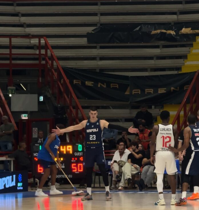 JAKIMOVSKI - Napoli Basket JAKIMOVSKI - Napoli Basket
