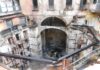 FOTO – Viaggio nell’inferno del Sannazaro otto mesi dopo il rogo: macerie e famiglie ancora fuori casa