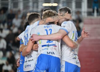 Union Napoli esordio di forza: Macerata piegata in tre set Union Napoli Volley