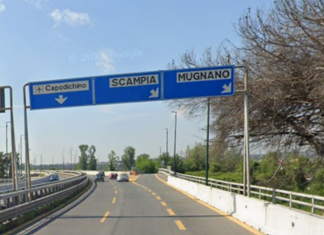 Pistola contro un automobilista in coda a Mugnano: rapina dei malviventi con il volto coperto da passamontagna Asse Mediano a Mugnano