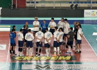 Debutto della Union Napoli contro Macerata: inizia una nuova storia Union Napoli Volley