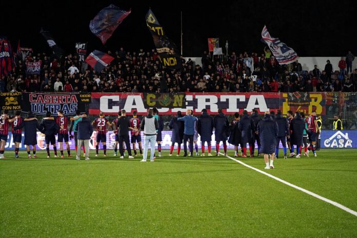 foto pagina Facebook Casertana FC foto pagina Facebook Casertana FC