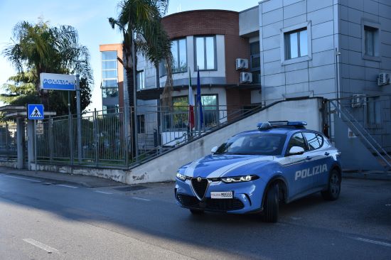 In giro con un coltello a Grumo Nevano, 18enne inseguito e arrestato