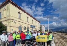 Dalla ferrovia dismessa alla Ciclovia del Carolino: la FIAB pedala da Caserta a Valle di Maddaloni