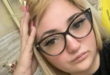 Melito, 44 involucri di cocaina in casa: arrestata una 41enne. Altra droga nel vano condominiale